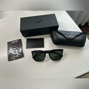 Persol 3193-S 24/31 Sunglasses Men's Black/Green Square 55mm